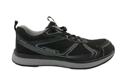 Pantofi din material flyknit, negru-gri cu fire negre, sireturi negre, fara metal