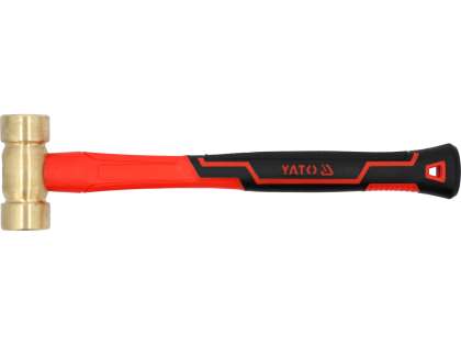 Ciocan De AlamĂ Cu MÂner De Fag 800g